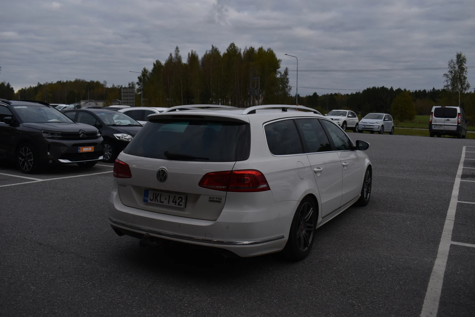 Car Image - 4lgjOMDUiNJ3evw9sBf52g
