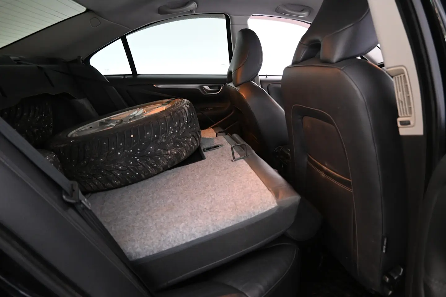 Car Image - 6vZ8fMSASdm2ENlZGrglq8