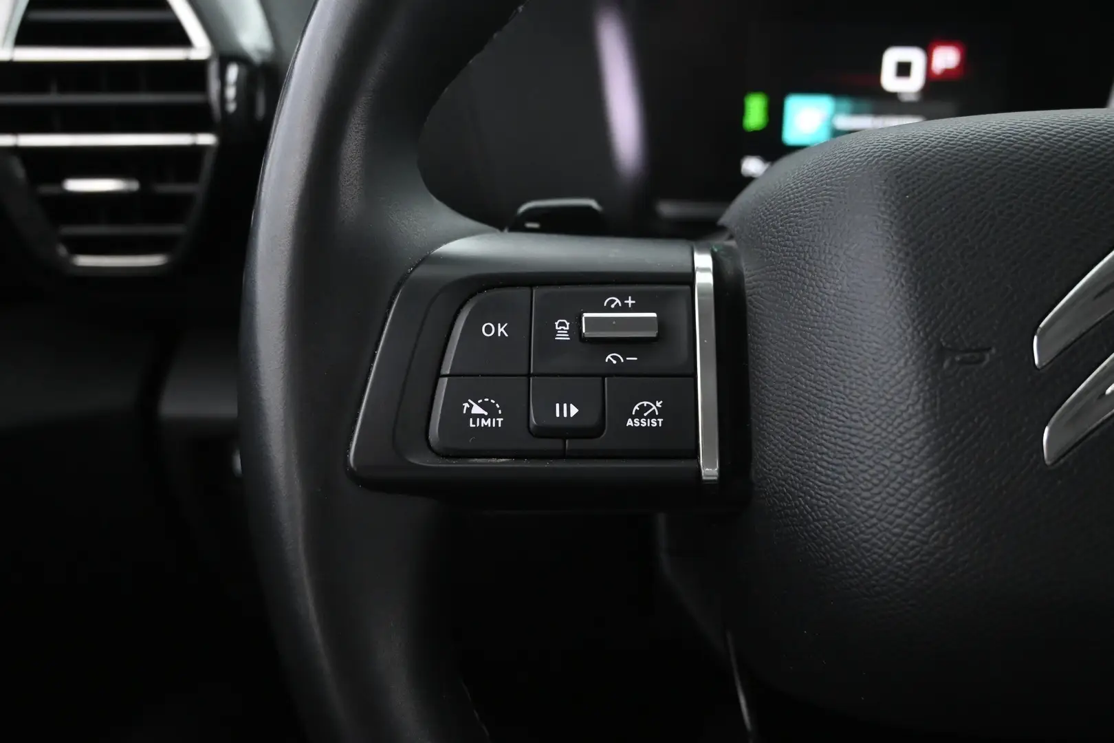Car Image - 6nxhXjsJUj2GJVV0MPlGuC