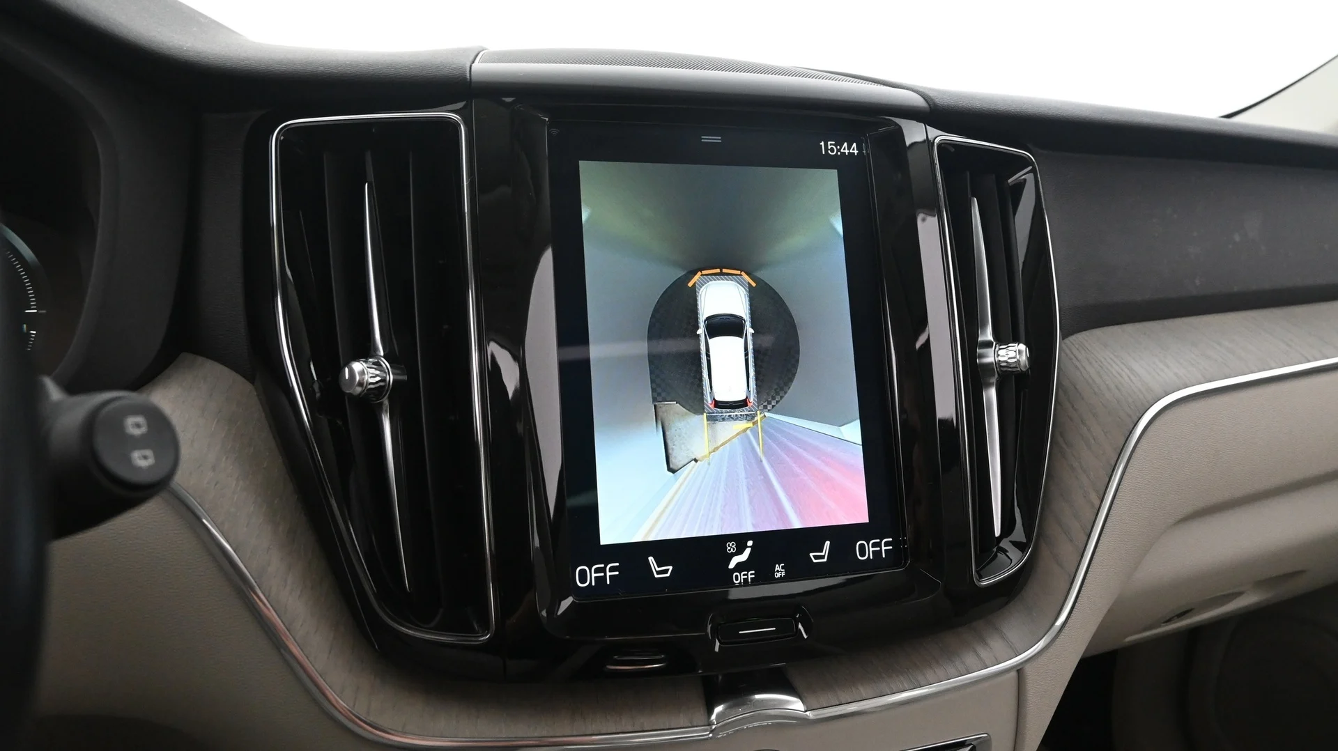 Car Image - 6C7Kk5xZCSvlvtsZpFidUS