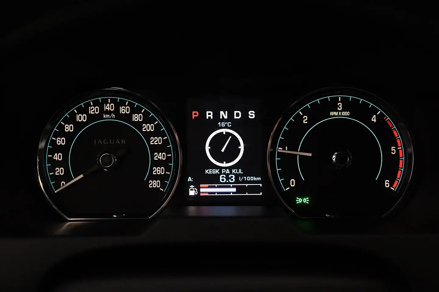 Car Image - 7B6jvSKzw6uVCqlb49rIGX