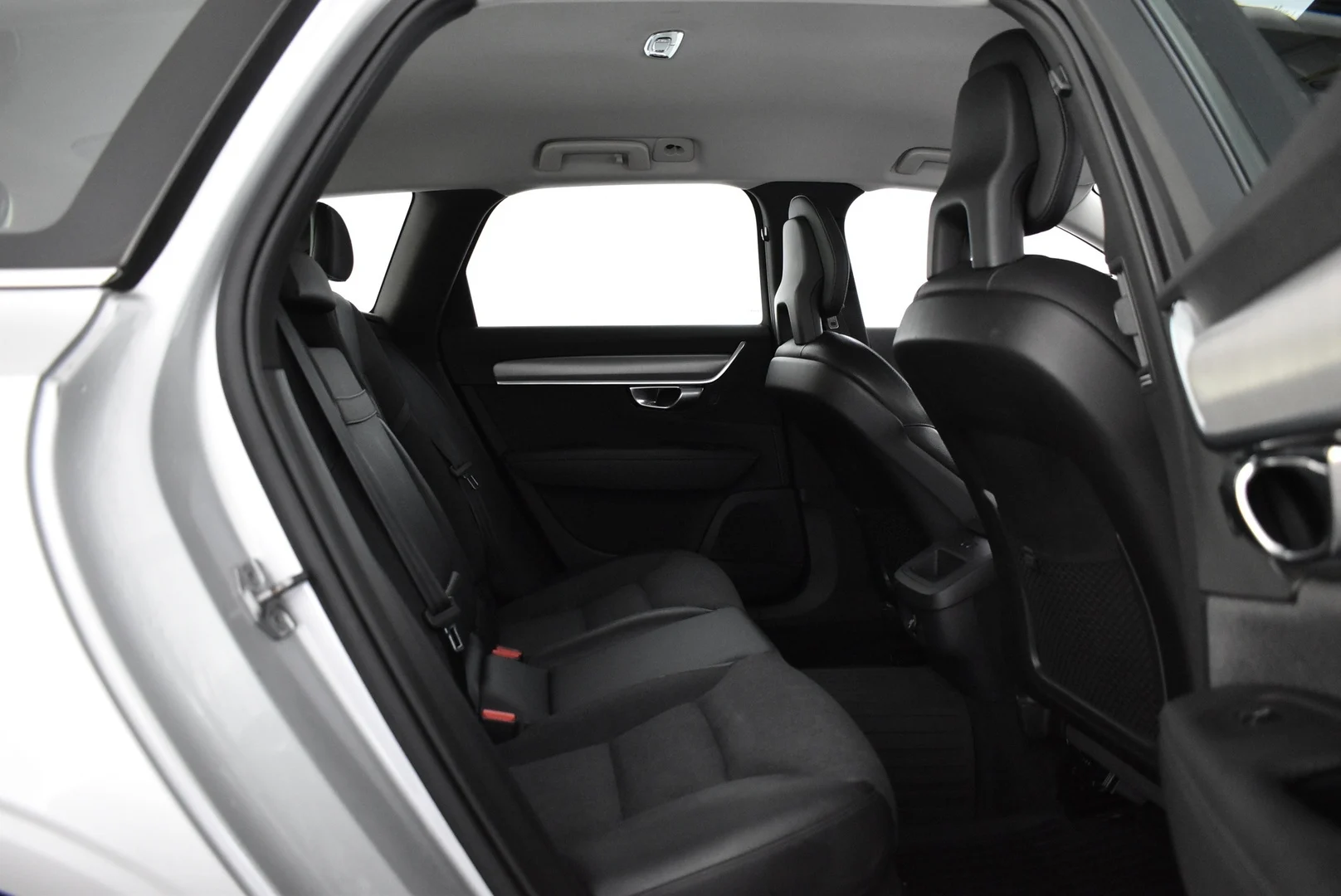 Car Image - 5cVULRxlyenMaLMHaPNMm6