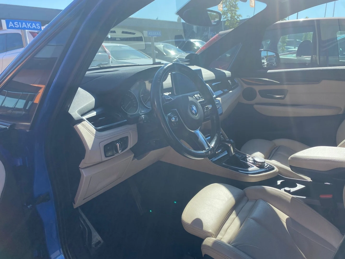 Car Image - 6yRCpd9iNMvvWCxgqn8SVe