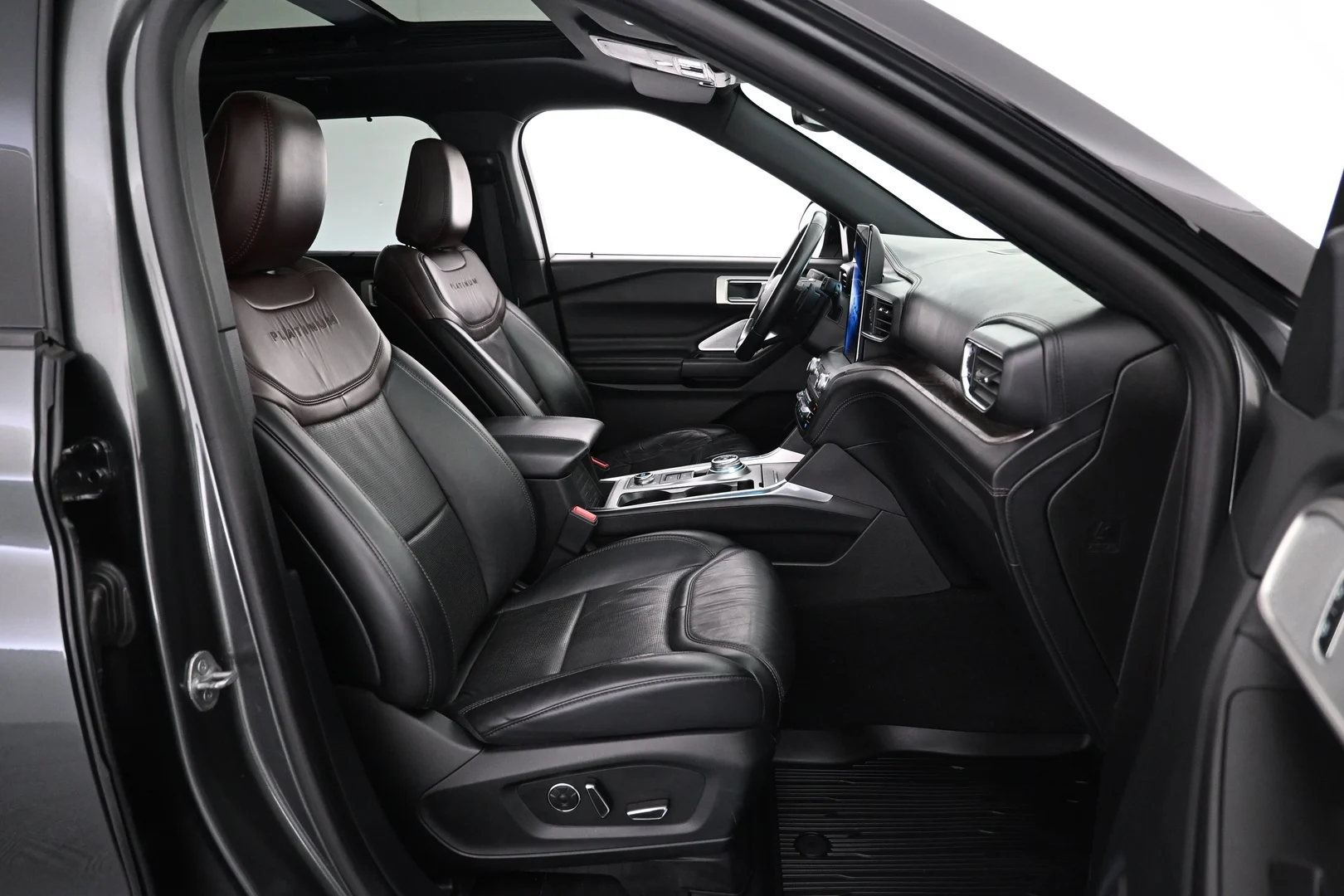 Car Image - 7iYdNEPHaHx2LWb7d5crJc