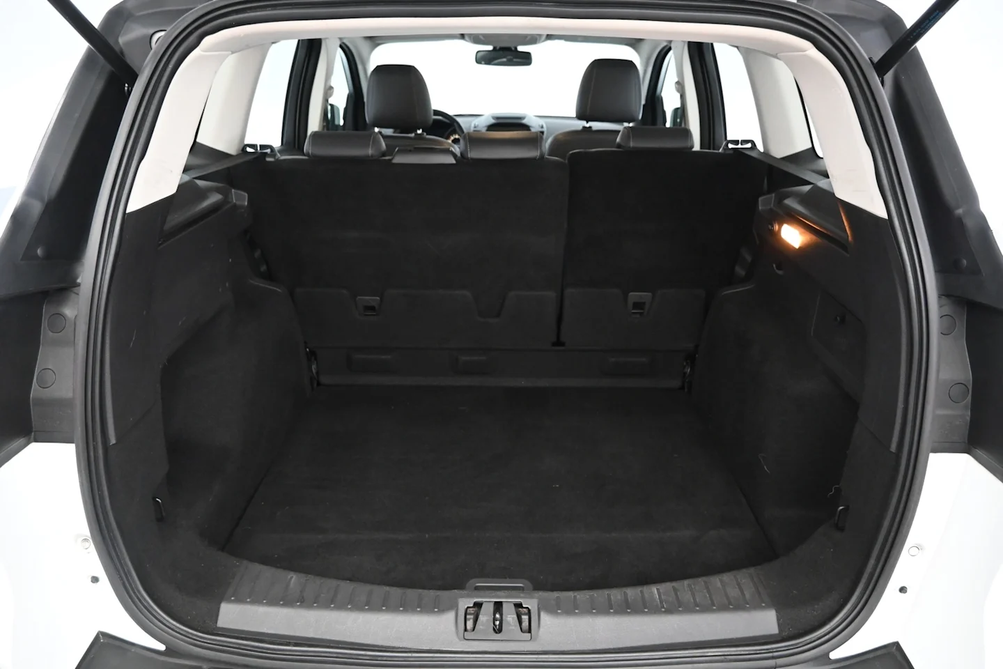 Car Image - 5wY5KBbtjqzTolco2OaoSe