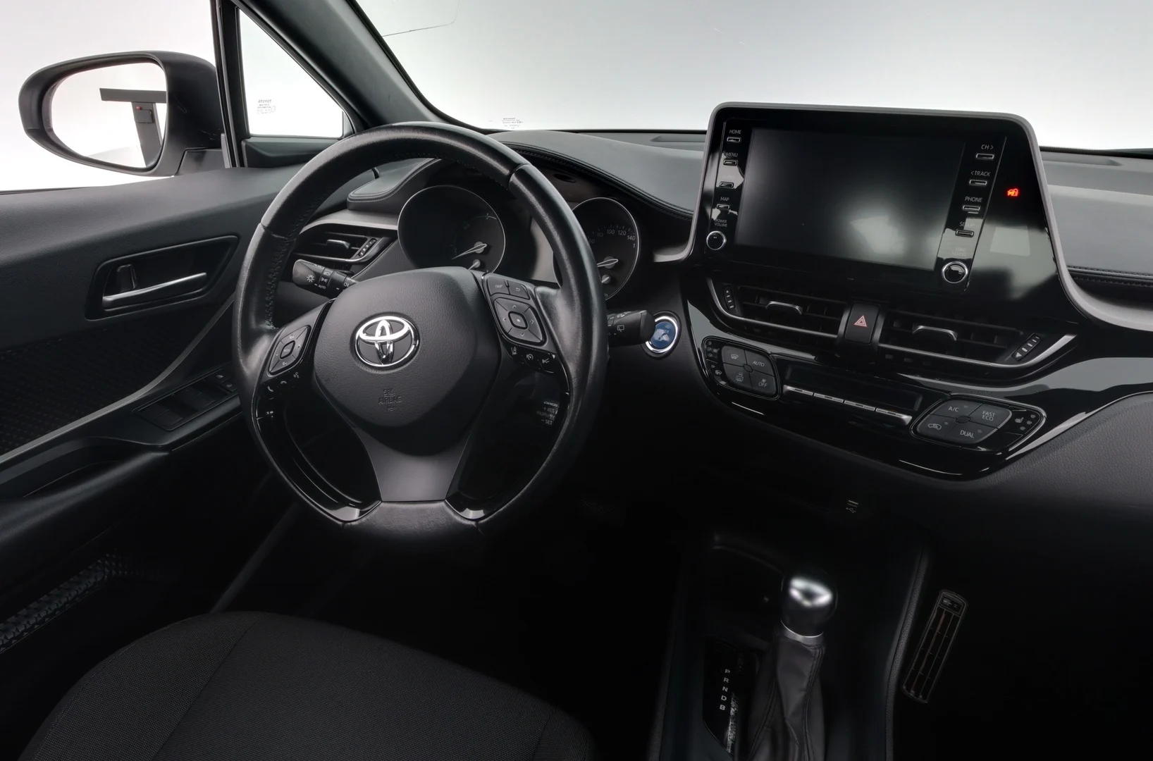 Car Image - 2G7Y7ppFxIftTBvfNrlxjs