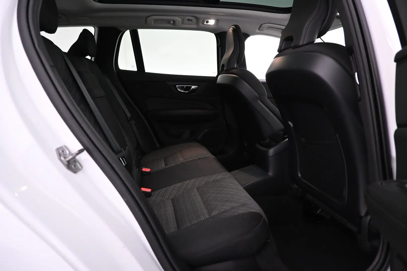Car Image - Y7rIbYRdmcCW61kkZLMiL
