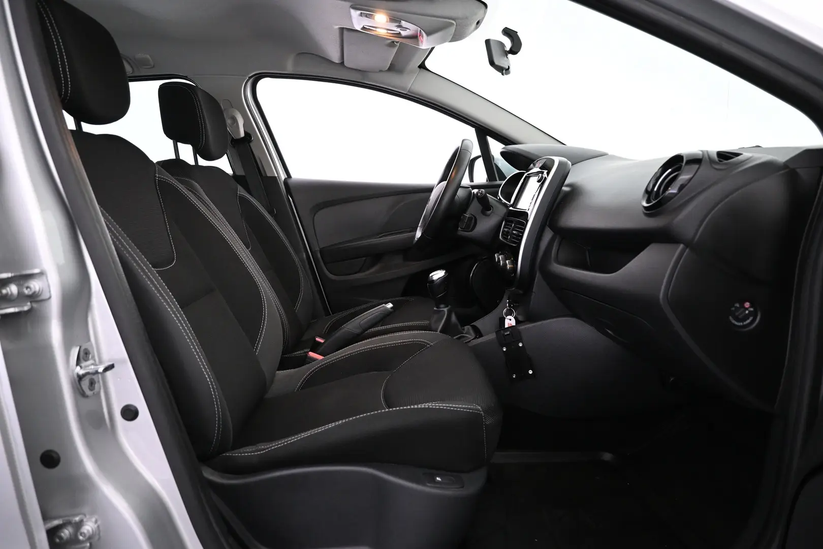 Car Image - 1QkjJbfLRtcMcg94J1Yc5V