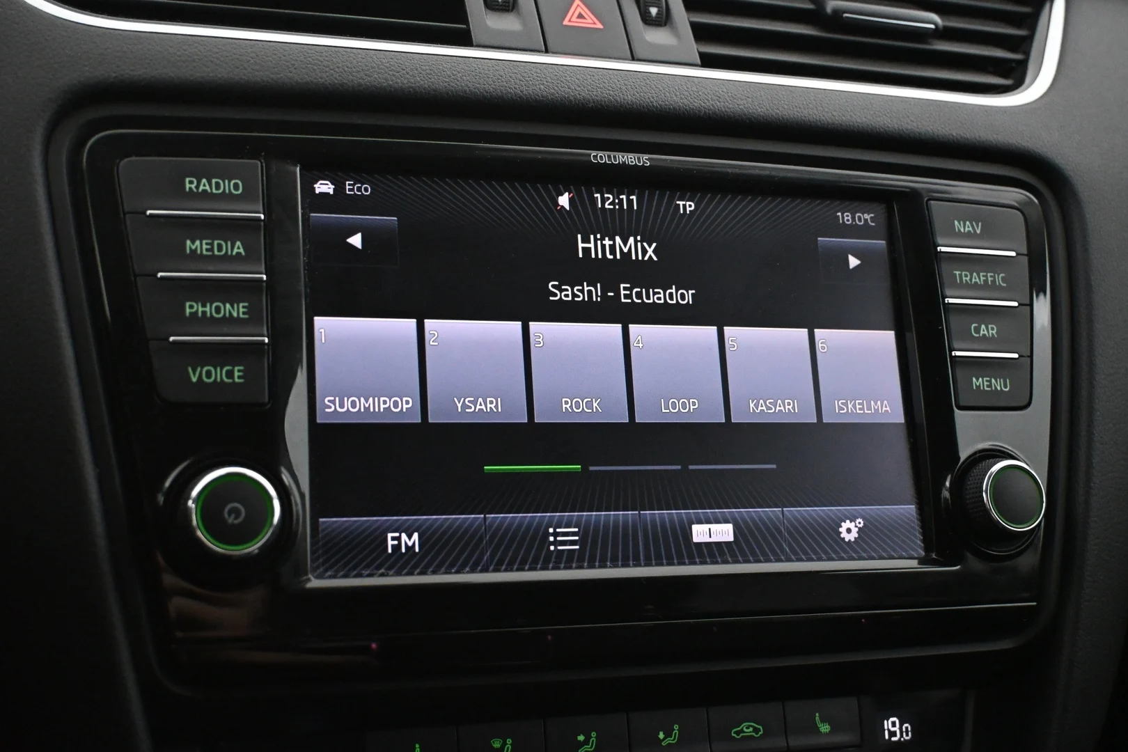 Car Image - IBtbppmvvOZ3AwqqiRgvg