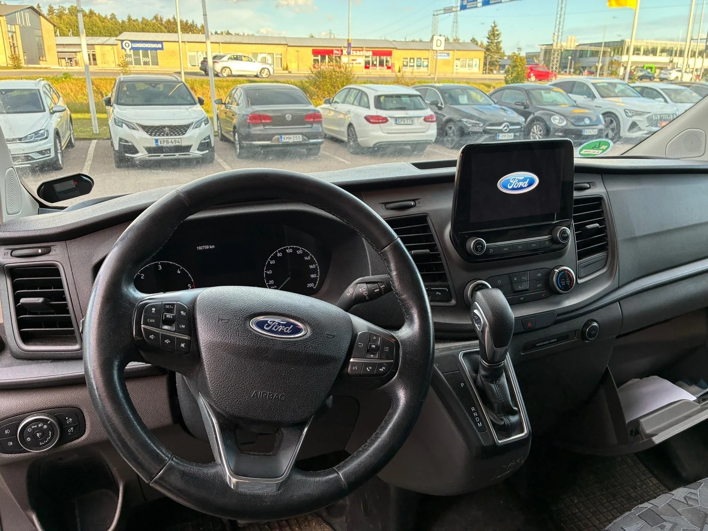 Car Image - 4bRNkMqtZMuKPxD8TGpWDP