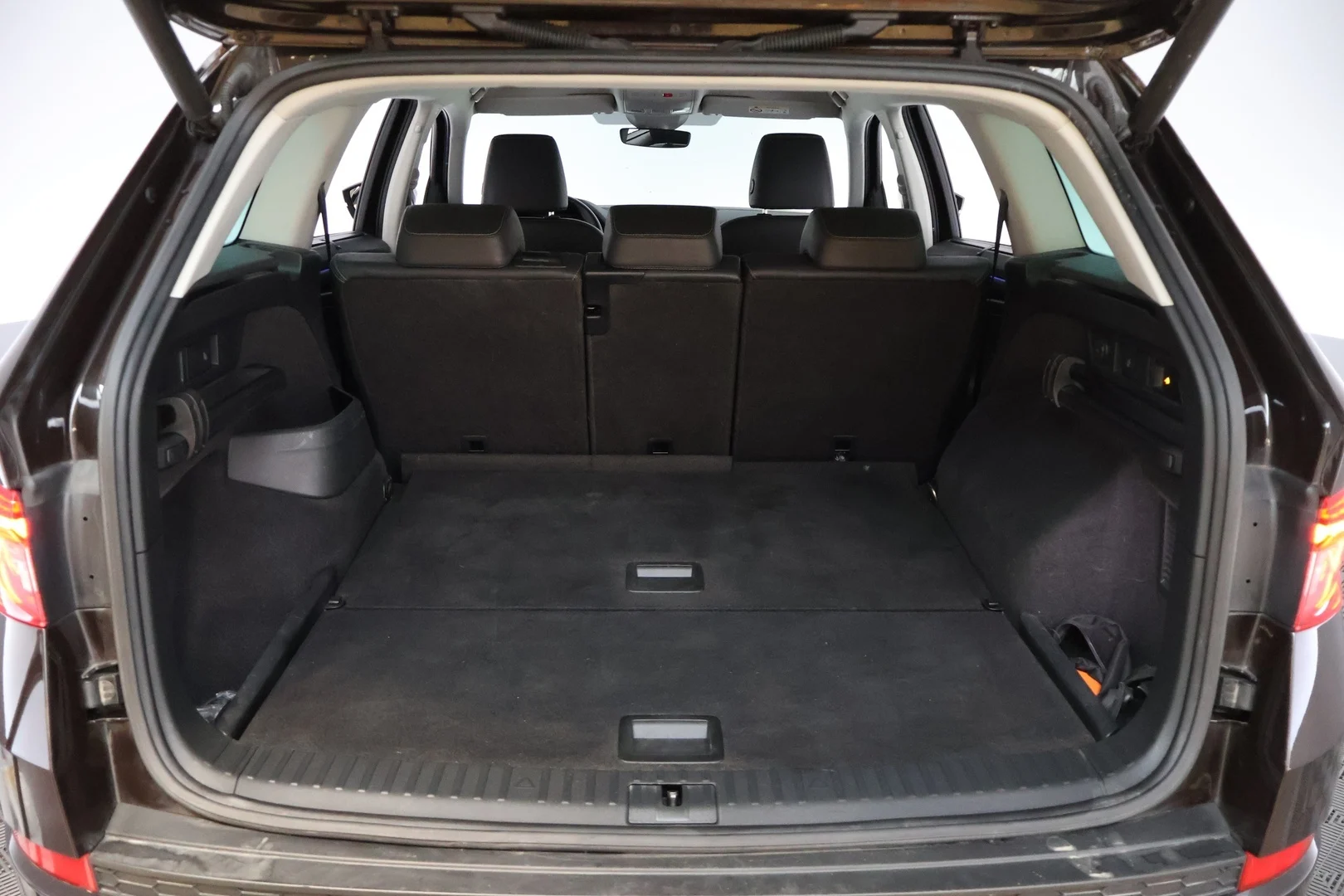 Car Image - 62urdYdRuncX3BusWFU8bM