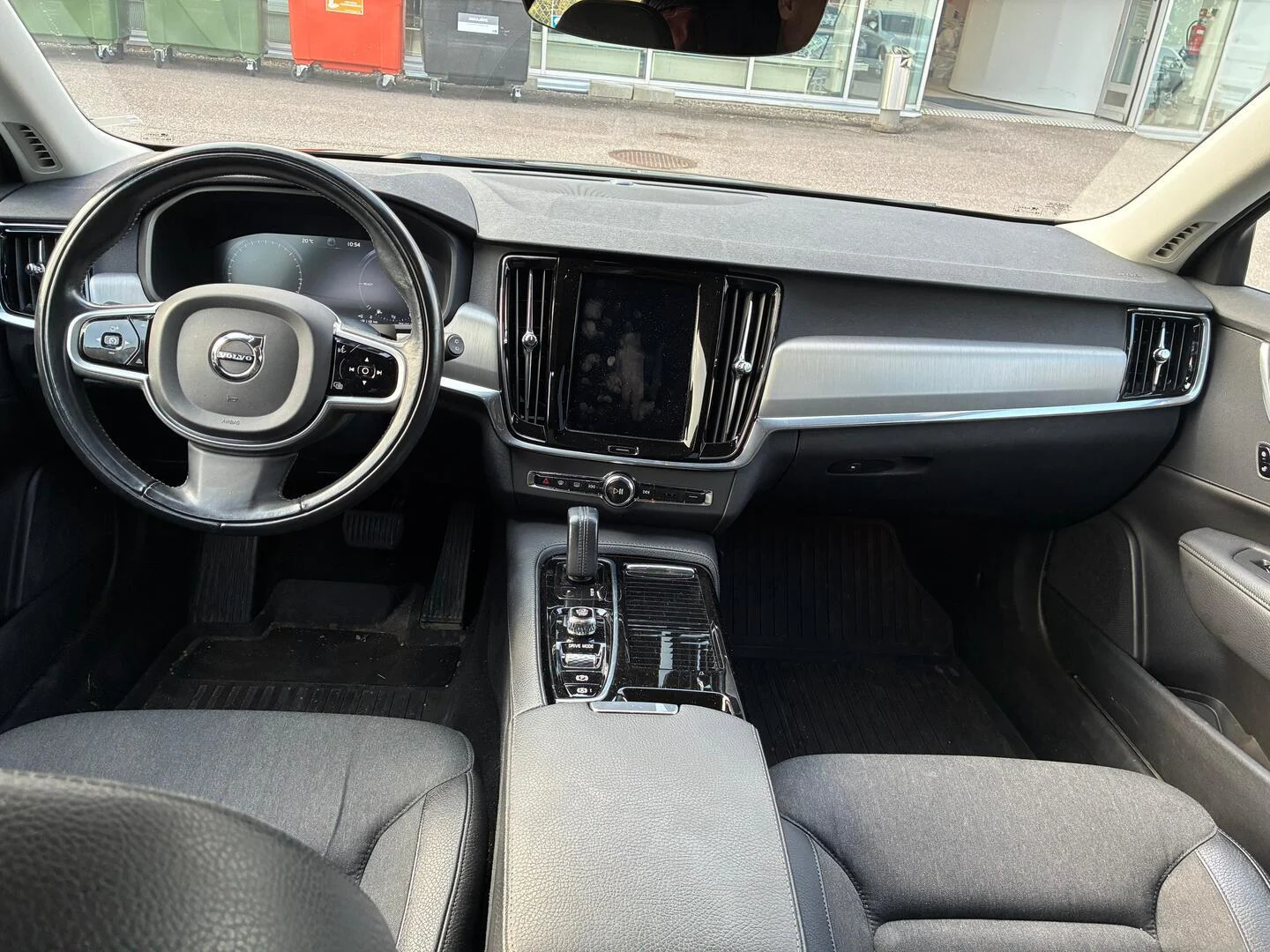 Car Image - 2HWR4vYPai6DqNzI7hovzP