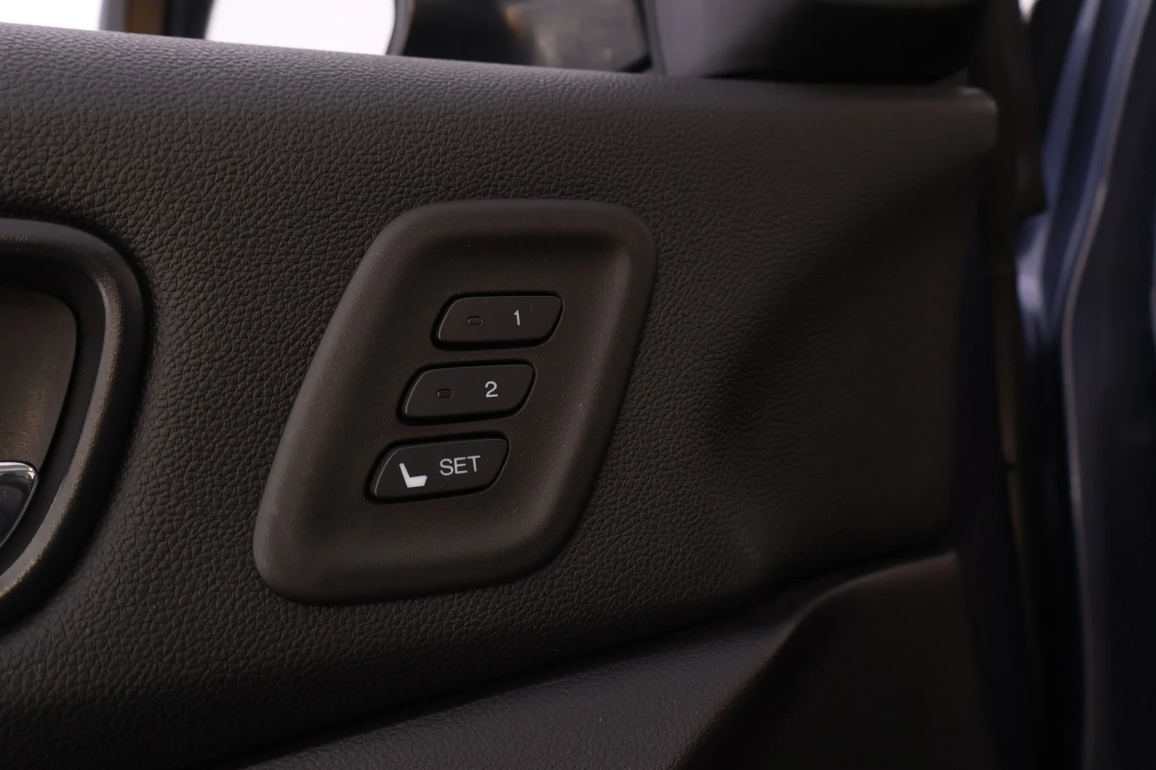 Car Image - 5bhL4wPebfMgHpA3tC6TgP