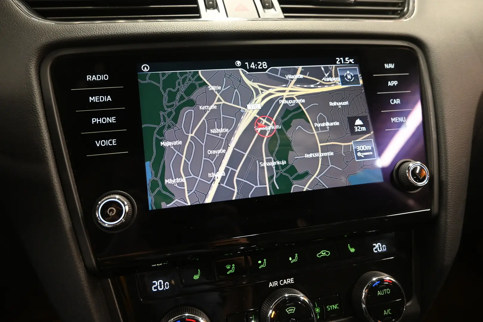 Car Image - 6Y2Ra4dwqqwawW1FA7KN50