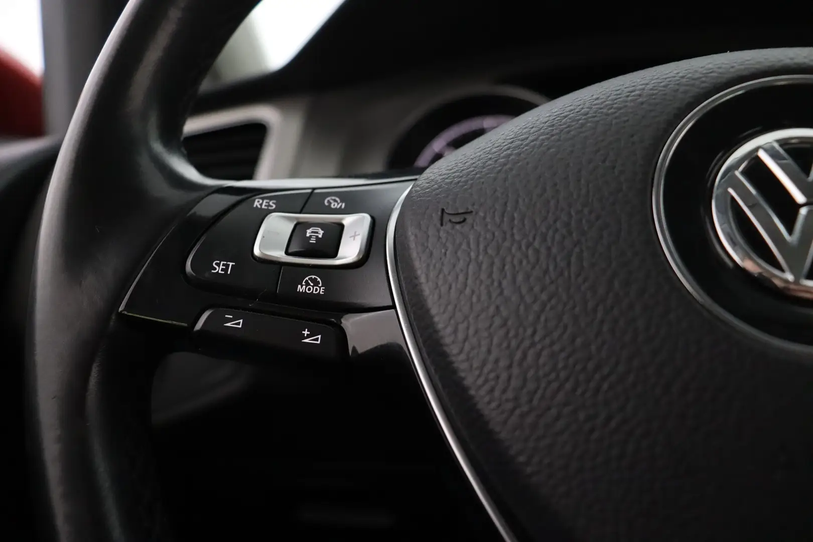 Car Image - 6qfhQDFUlN9zl2Z8aRkzcB