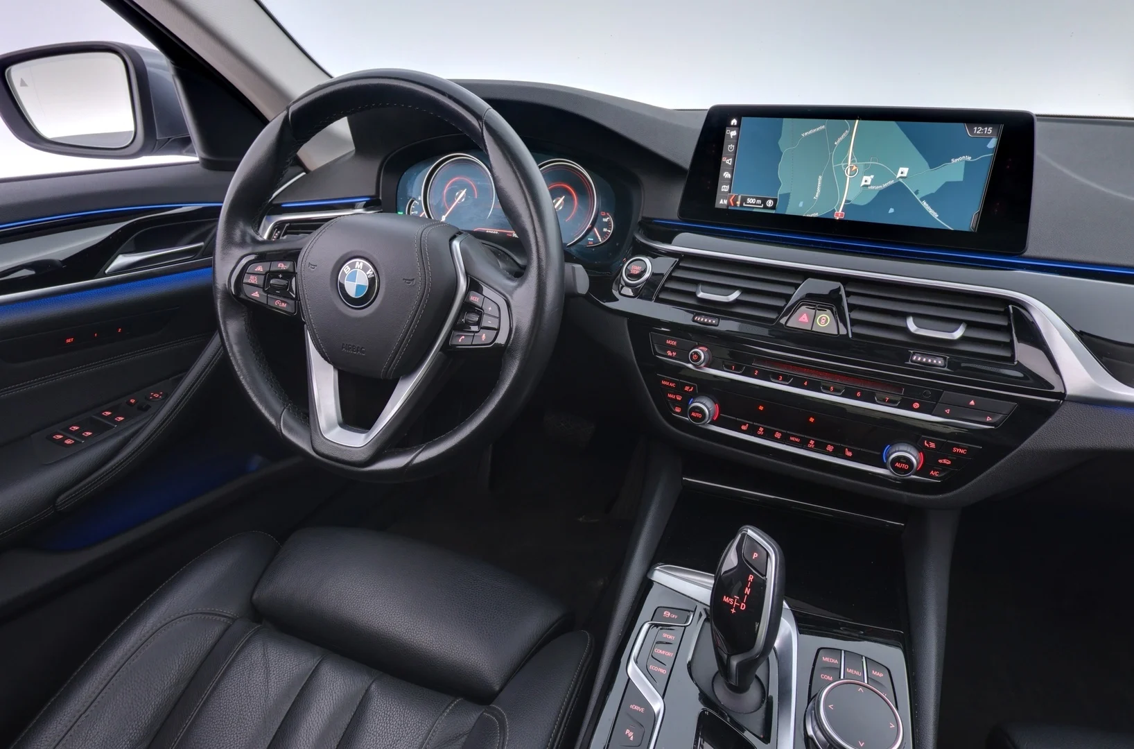 Car Image - 10x7DI300gjr3XC7yxPZQn