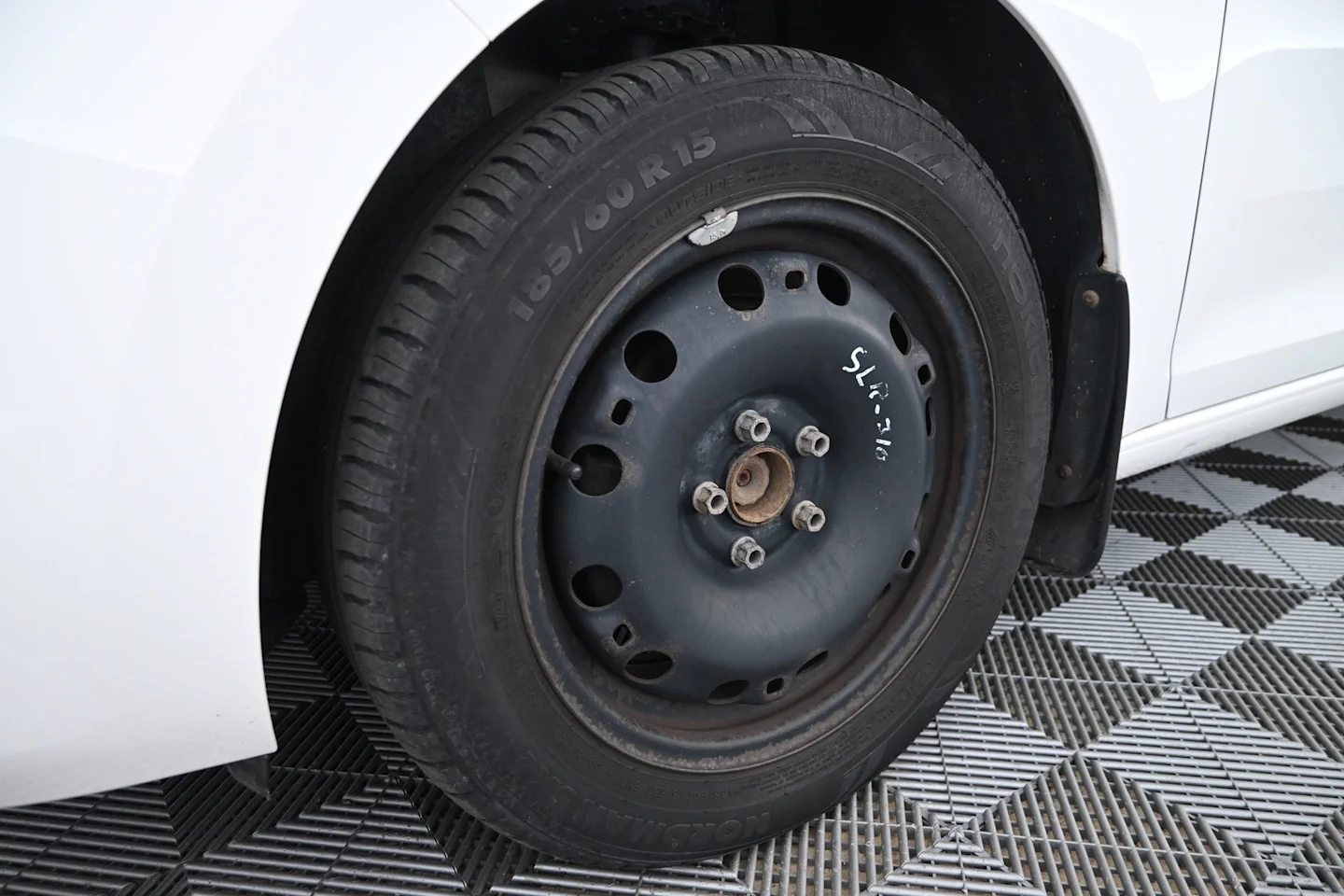 Car Image - 6EJLiDofI7zqN5W3vPwO54