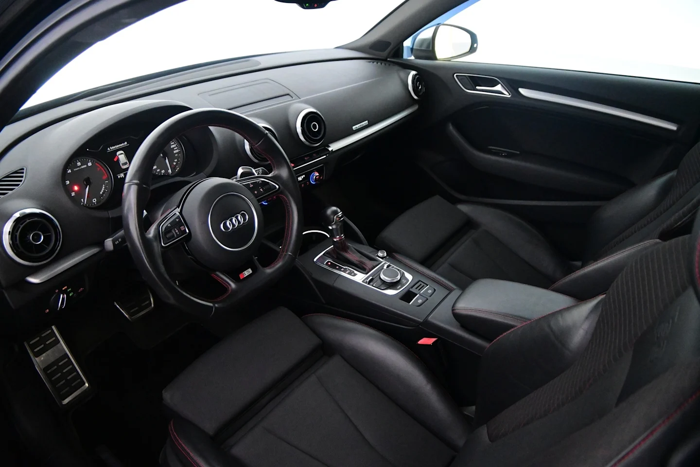 Car Image - 1ZVXInvSw0lUVerEDx4QVV