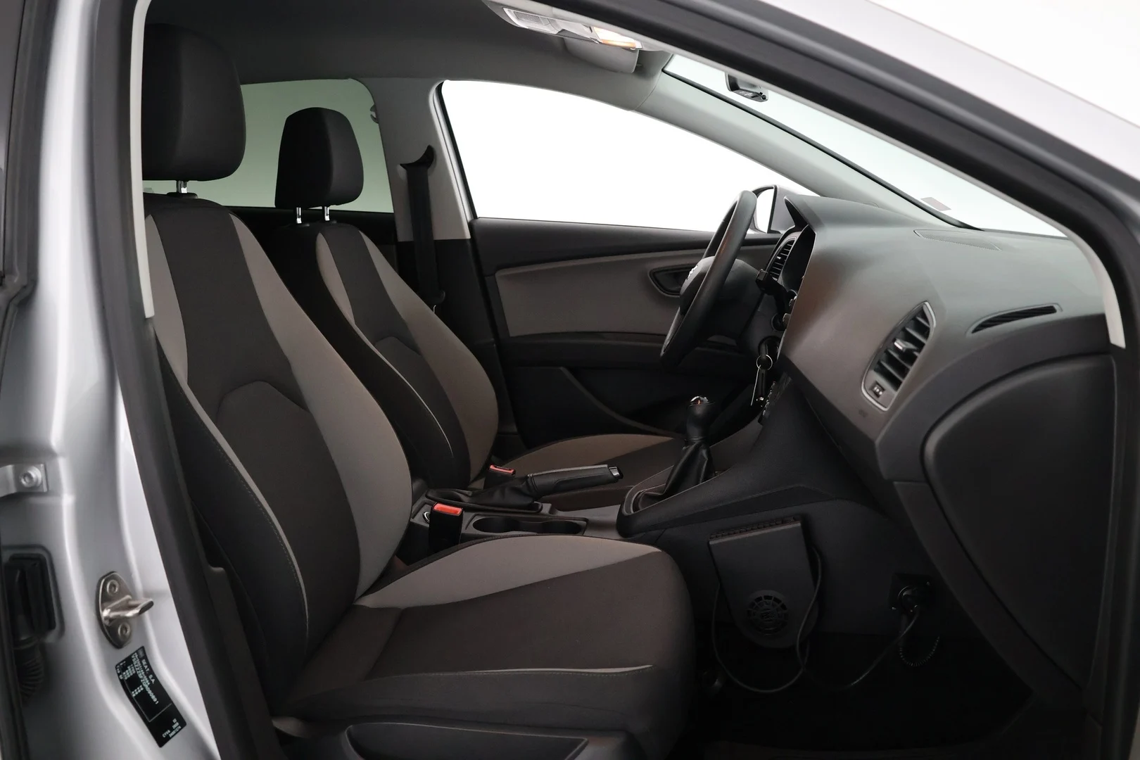 Car Image - 3pTIfaMzYHRWuLGUkG7pMl