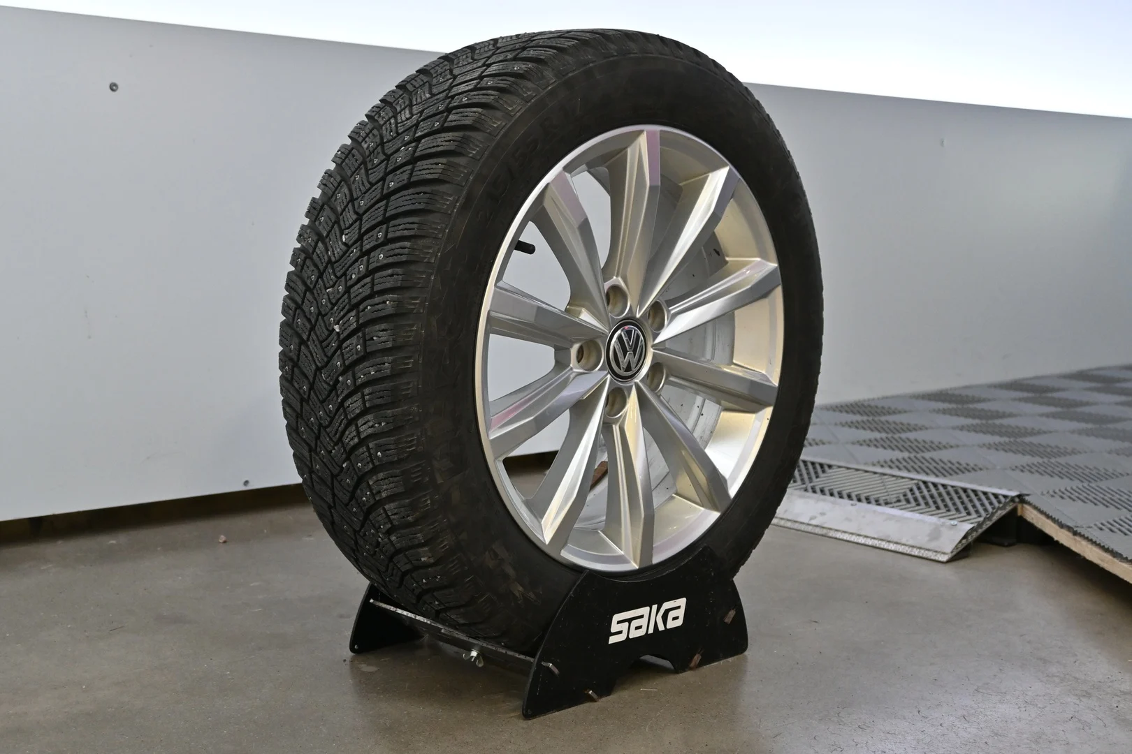 Car Image - 5499cyawffYRcl4Uf38ZgF