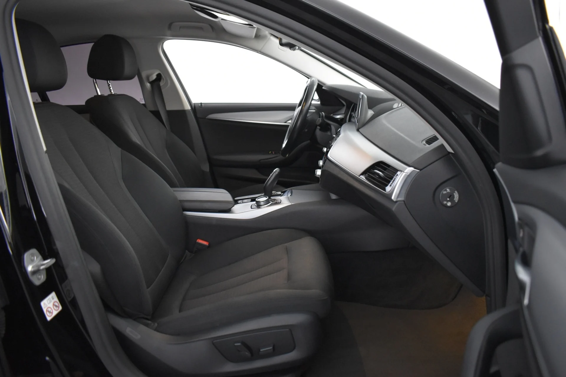 Car Image - 6sycJkNvqSIYGwMBgSZtEU