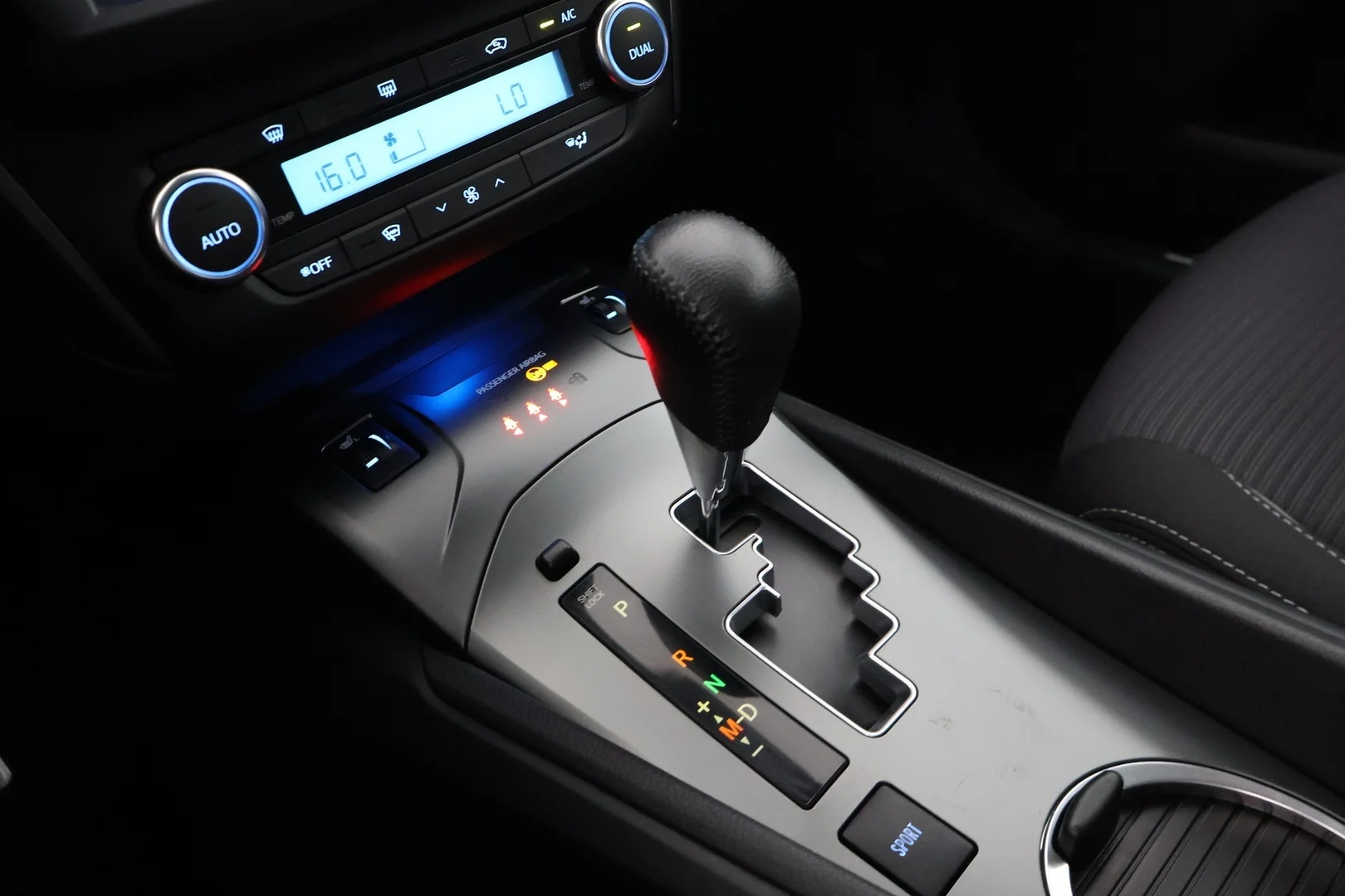 Car Image - 4meAhr5W8m5rNp3b2Sknrs