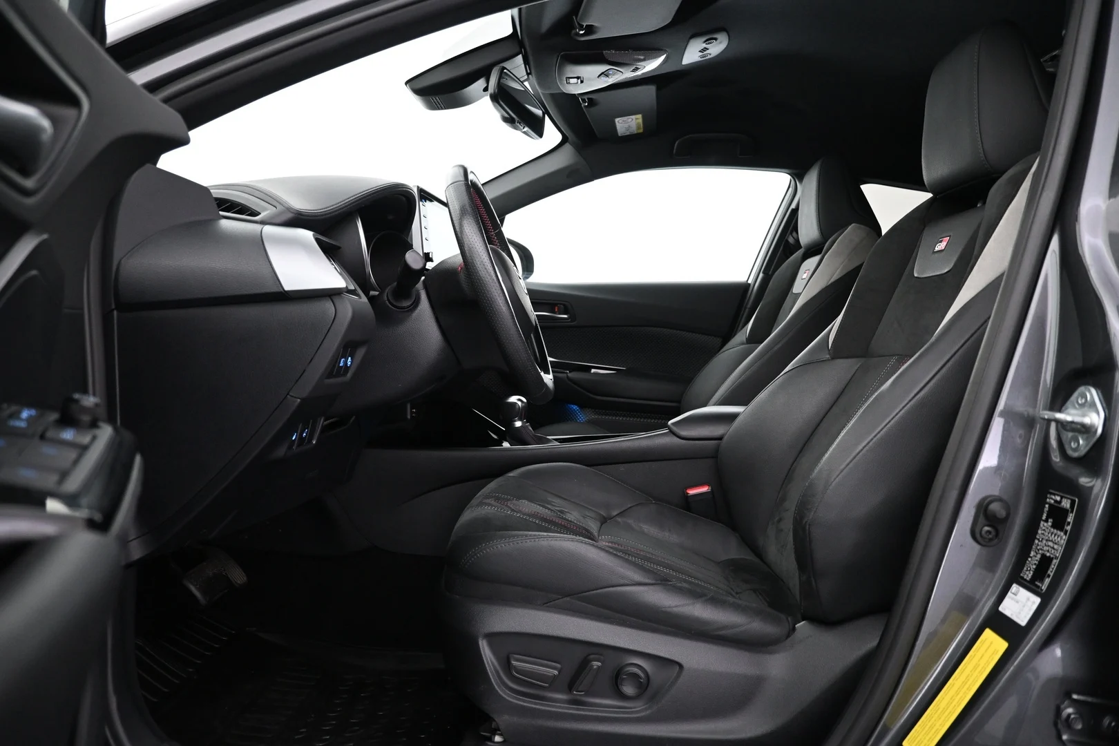 Car Image - 4DEaulb2T9ULYjw87rGzAo