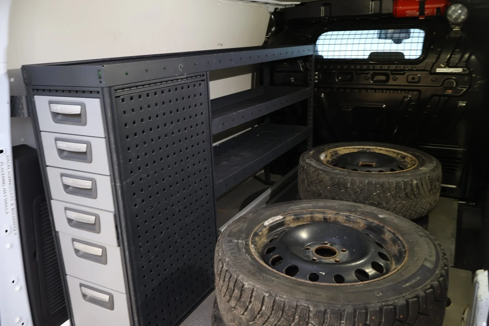 Car Image - 5CQ81w3Pv84MptqOsDWCYI
