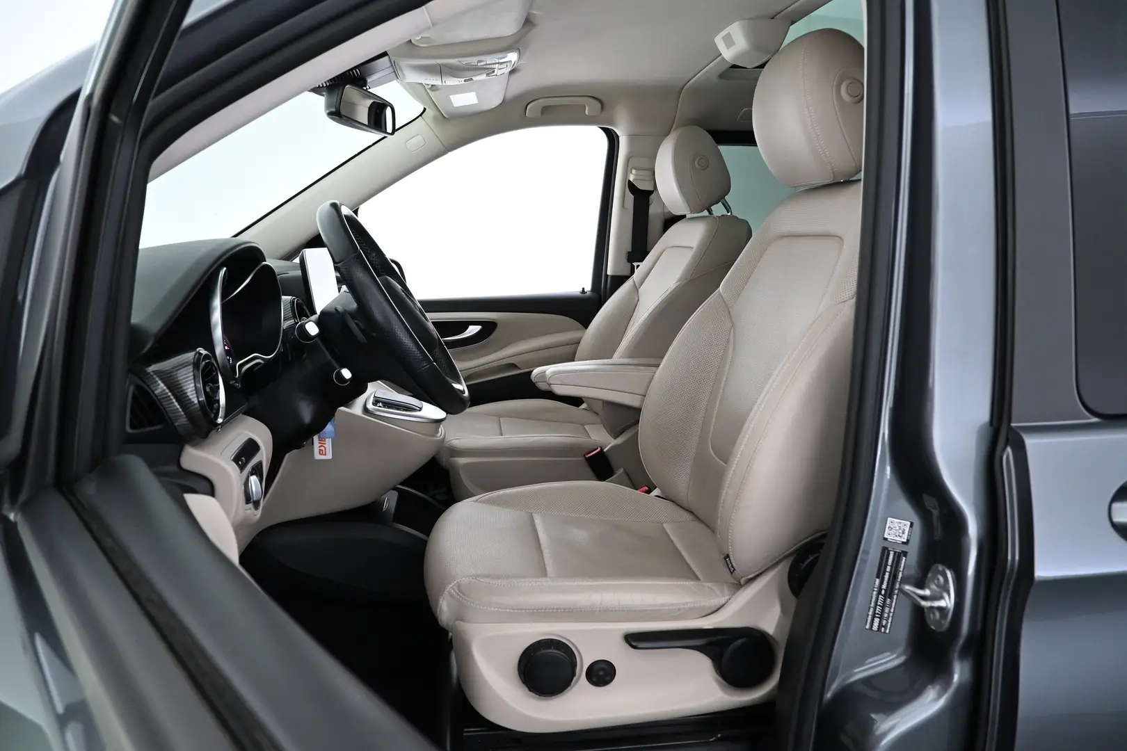 Car Image - 6Ufz4DaeryJ0qQVRkNadZG