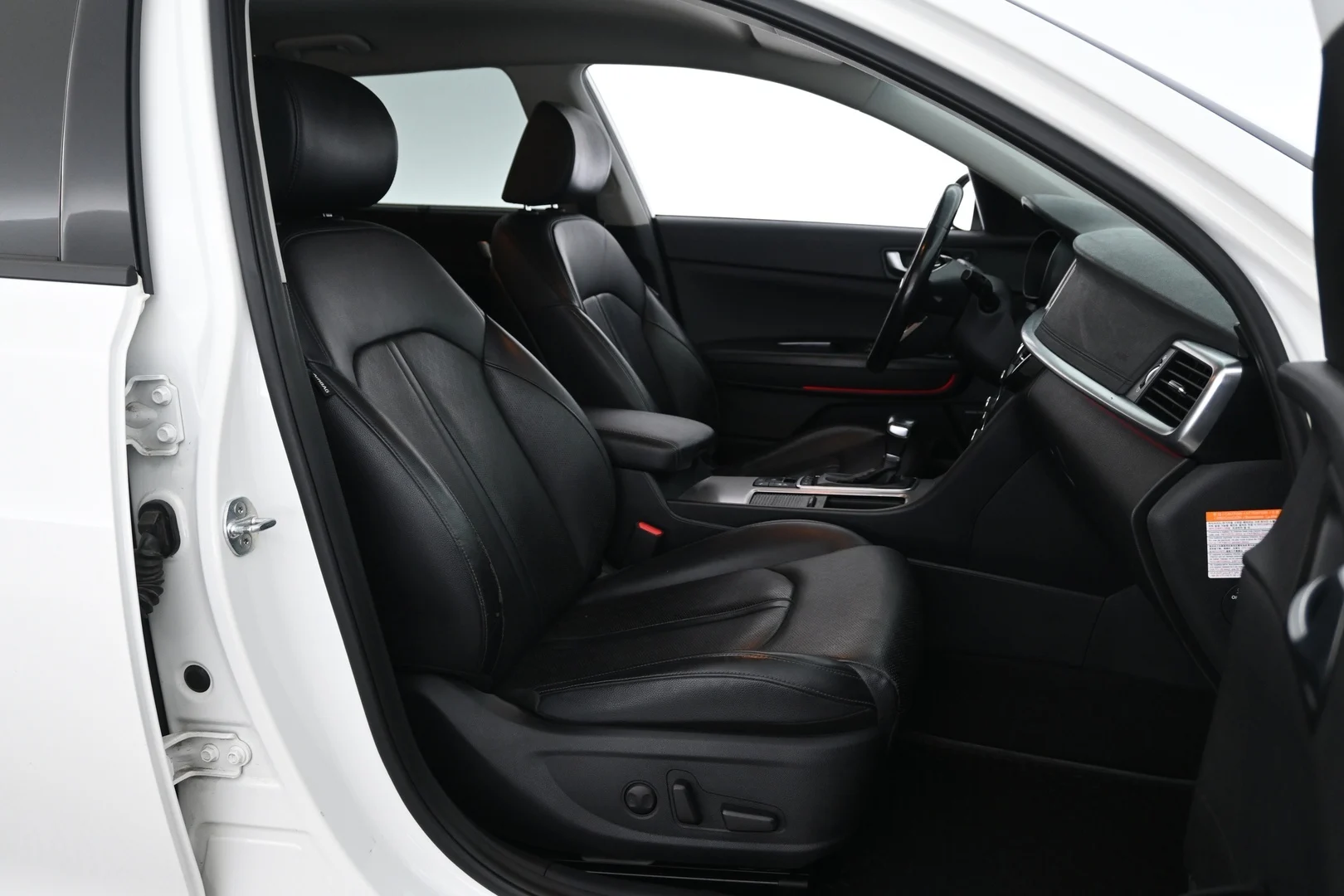 Car Image - 53pVLOPKElYxtkDs3S1atb
