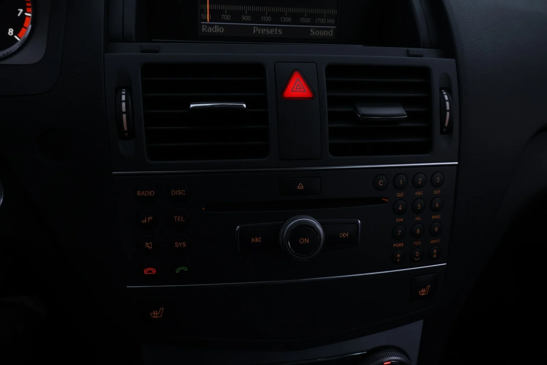 Car Image - SMsHdqU7bju599gQTtjmp