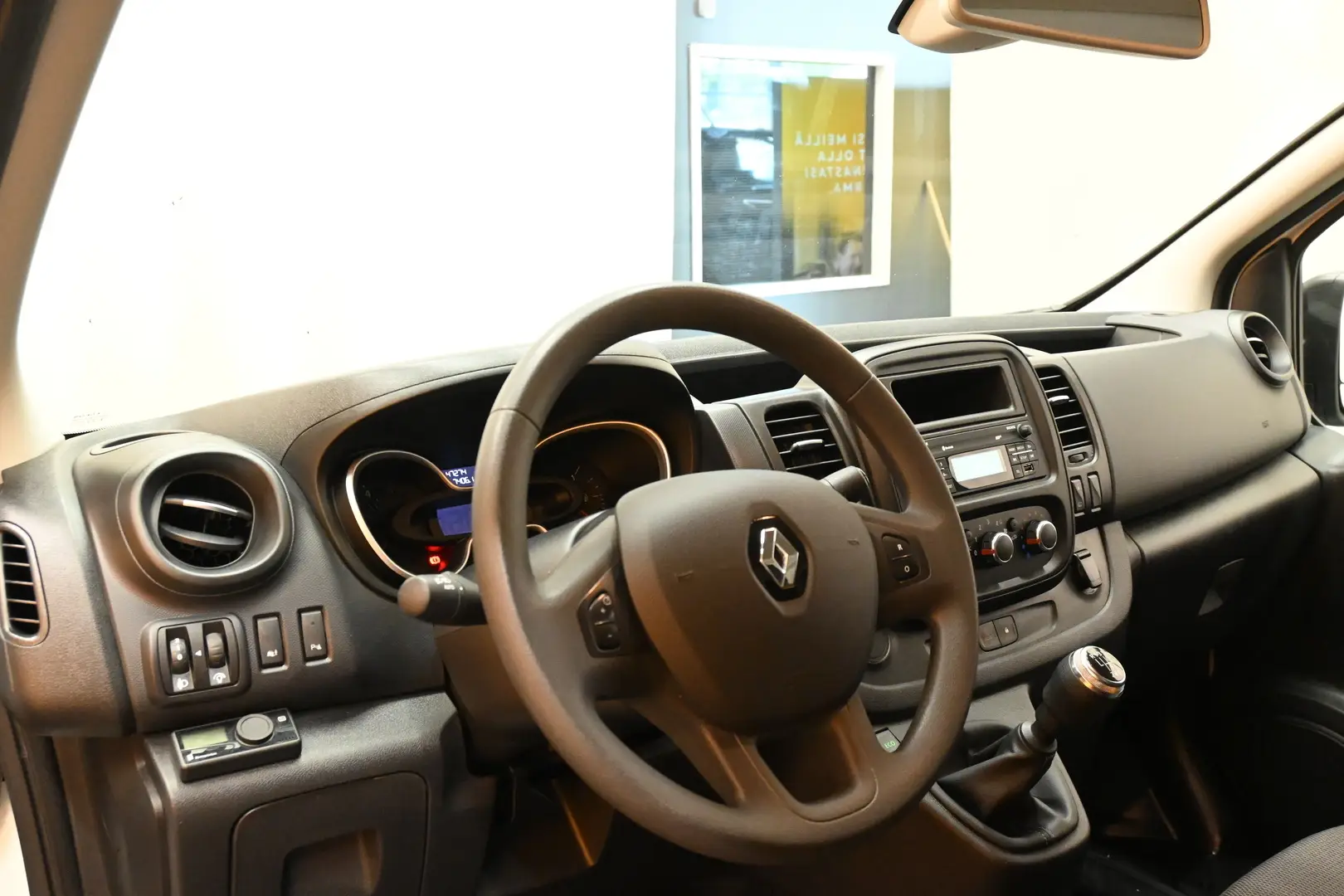 Car Image - 5WQlO86TEC88QPeYpFwV3Z