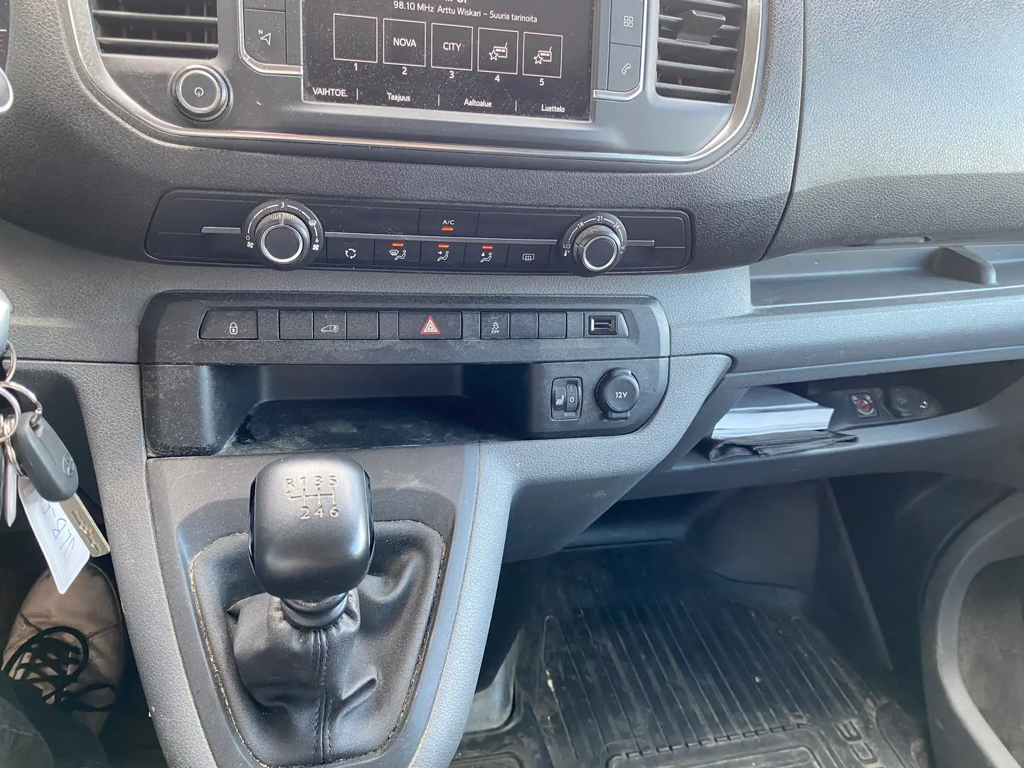 Car Image - 3BPoZbHqA196n2vQdFEJVE