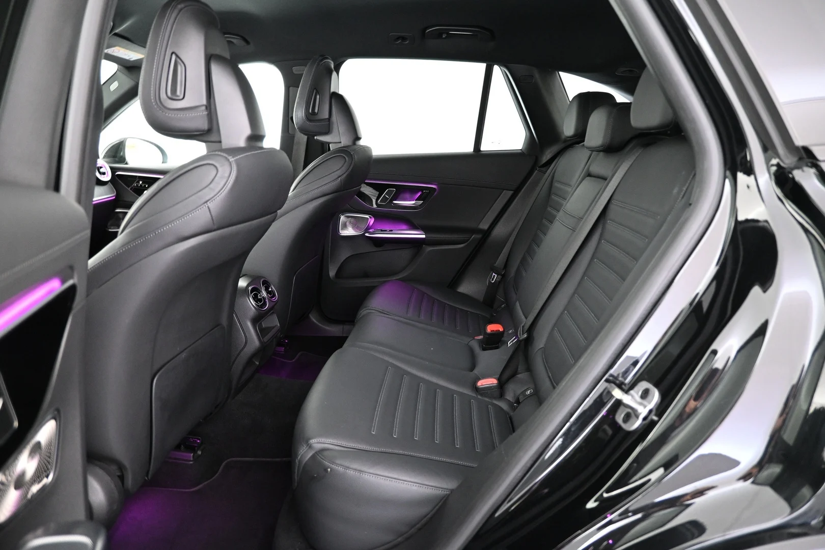 Car Image - 4lo4hXRVFUDwZdi1jRBWcy