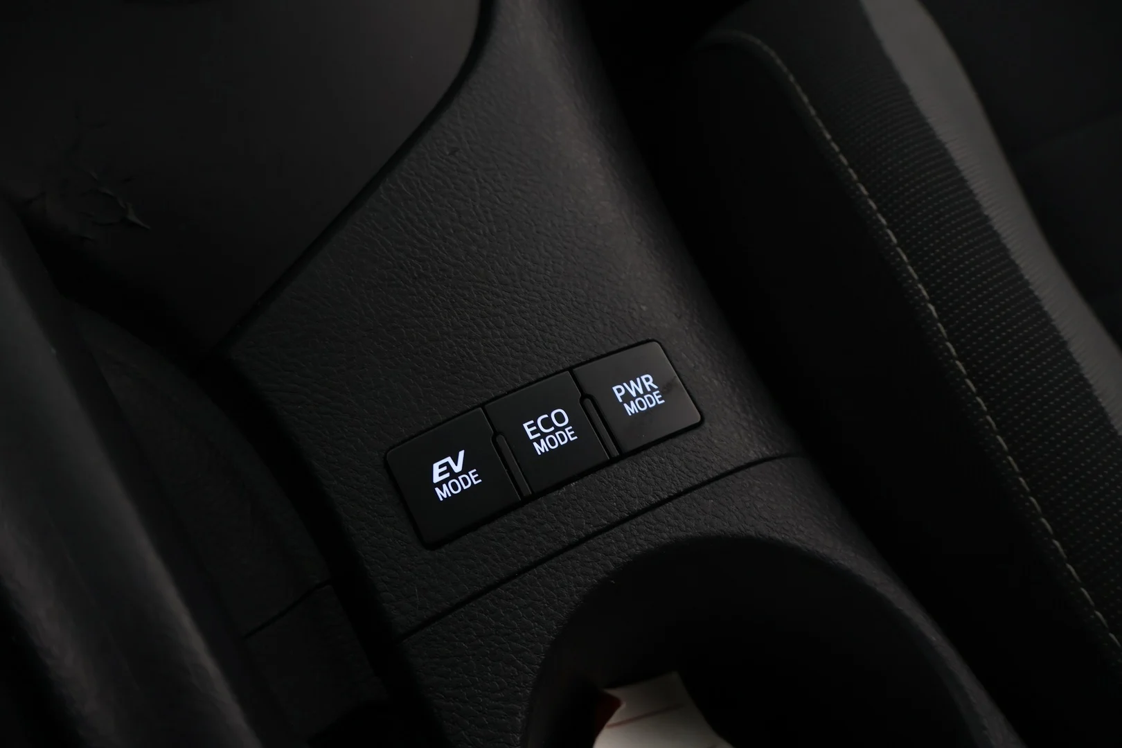 Car Image - 6WVSG3e99UhOYJ8idpoFnw