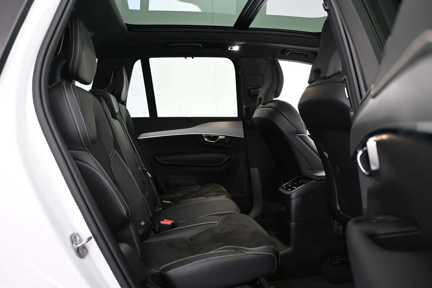 Car Image - 5c9a8JmPbHcSzeBKRRO1qt