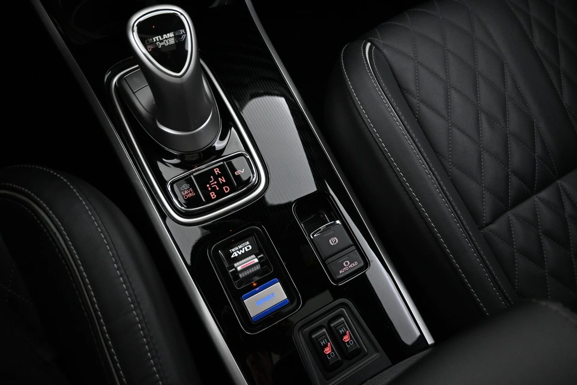 Car Image - 7JLLOYOWhRTJyrYEQBKF9C