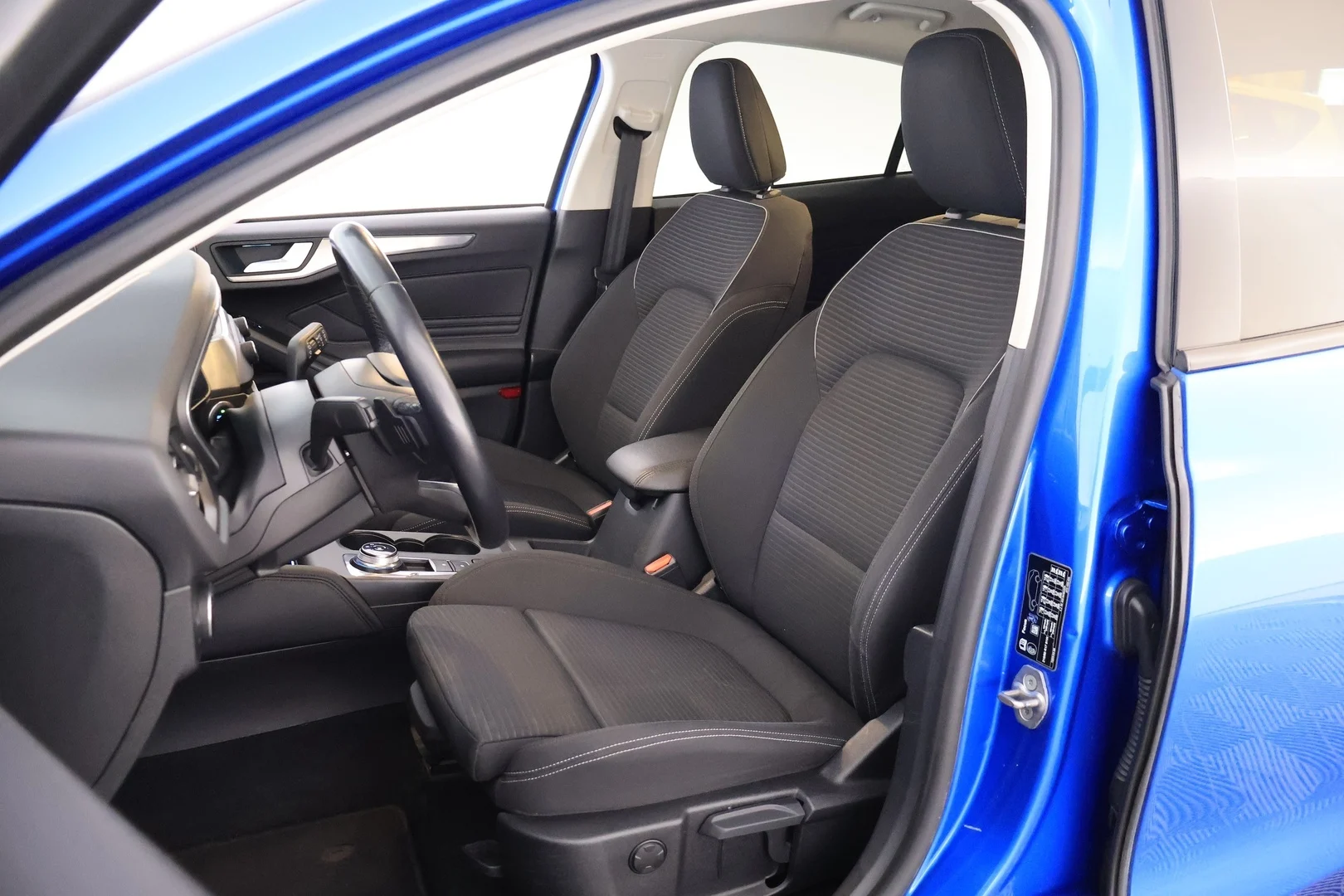 Car Image - 3i9zS8hWChQzrkgpa6OKD6