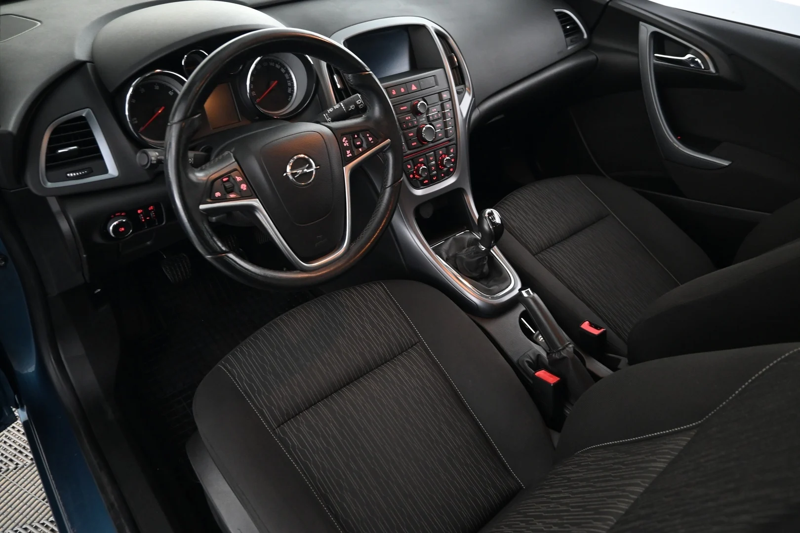 Car Image - 3IqU0wE6nsYtq7qc3eRSNm