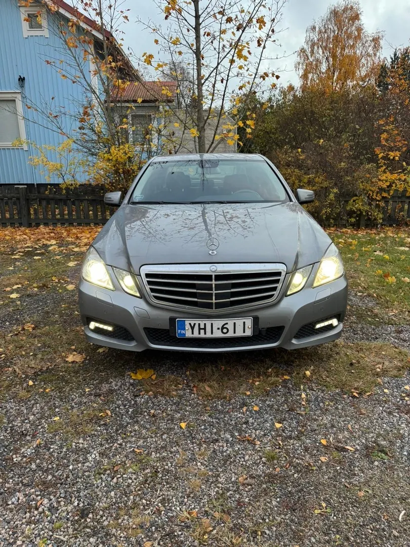 Mercedes-Benz E