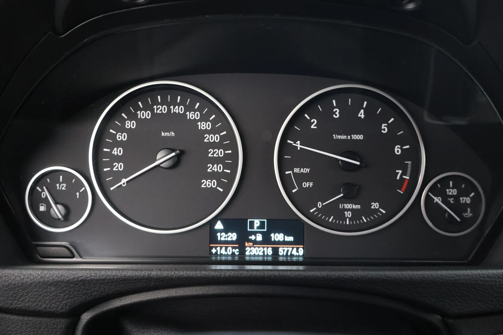 Car Image - 2vWFr6mbsPUiKOYjeDK0Zd