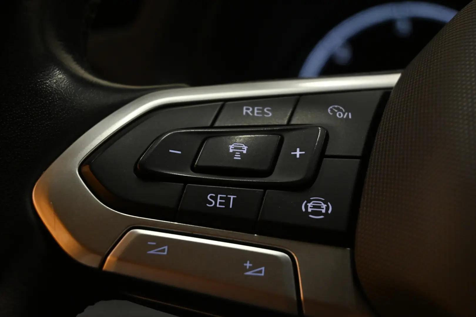 Car Image - 7CgY482yh2fPJ8hscbybbi