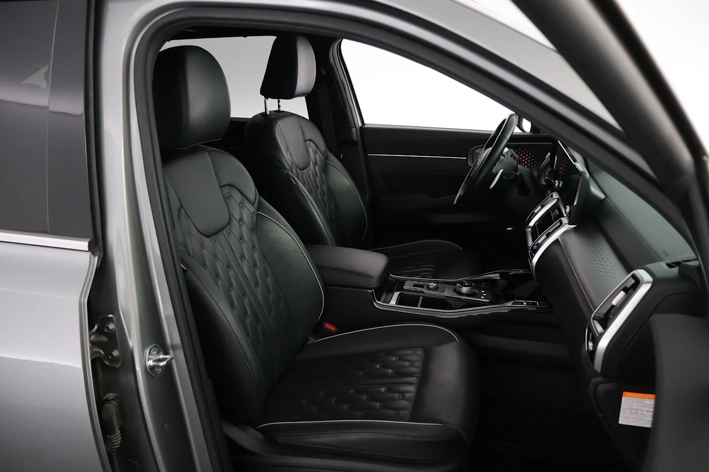 Car Image - 7Dze9KRILIiw5D6KtcMemQ
