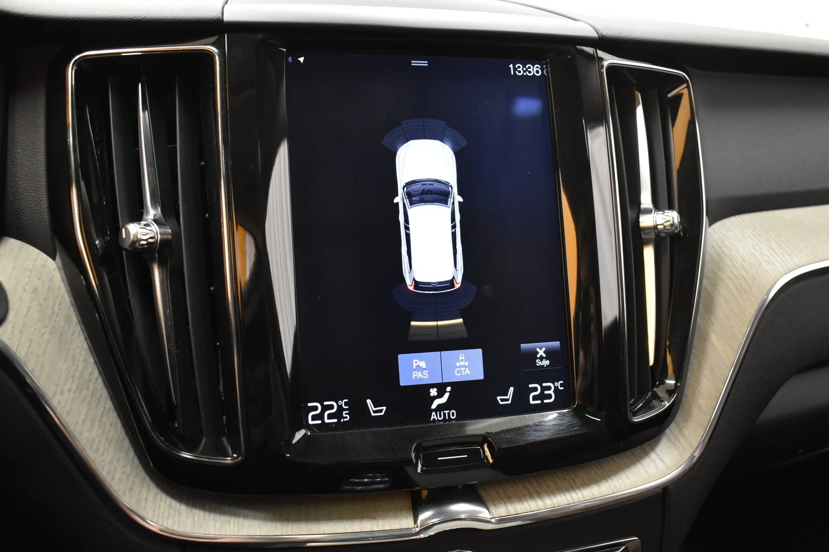 Car Image - 7plQebBNISFsQaoMpR5dNl