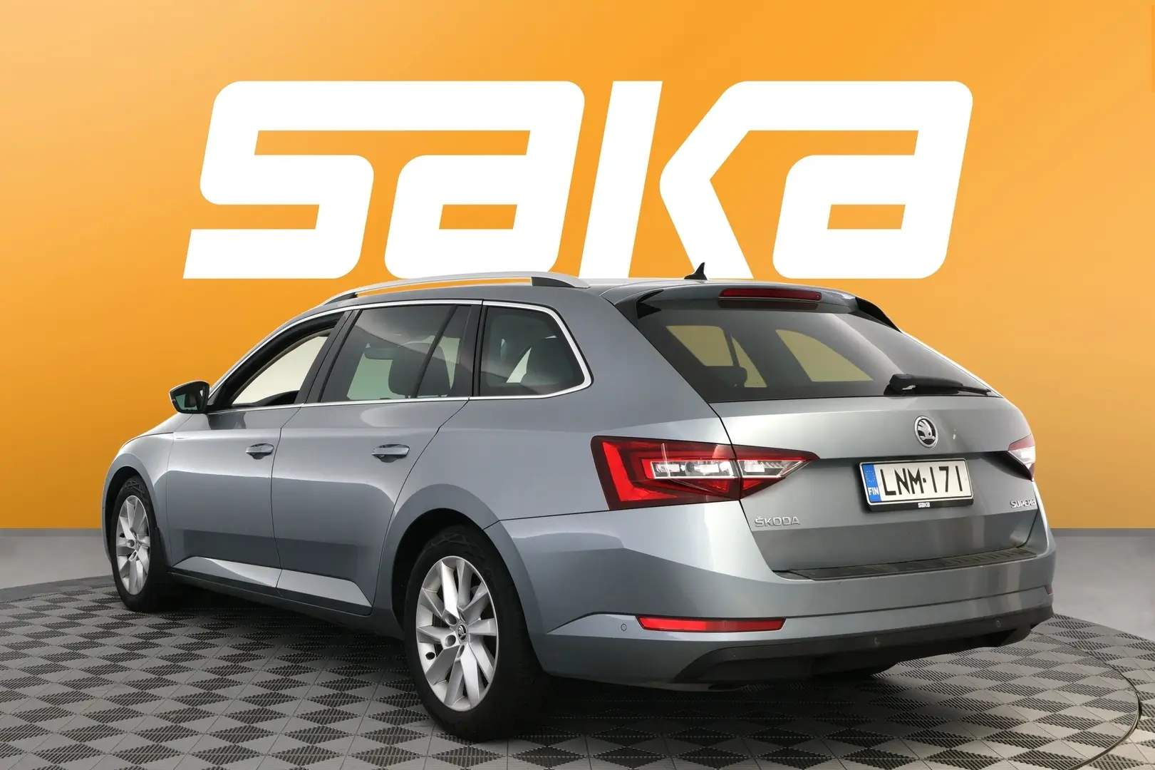 Car Image - 2I33ruLKwAopHYhn9lIUbv