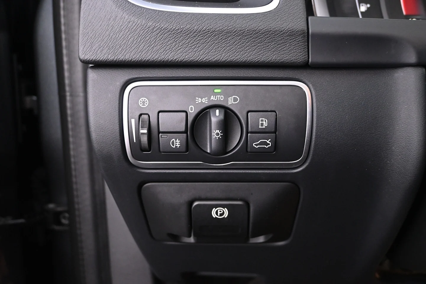 Car Image - 1y95kGpAroF9MyJESKWoel