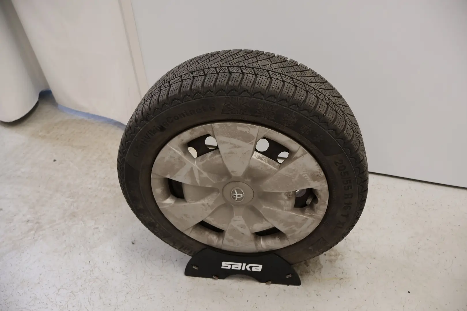 Car Image - 1PI52bHJ8EJa7rgqWoxKbf