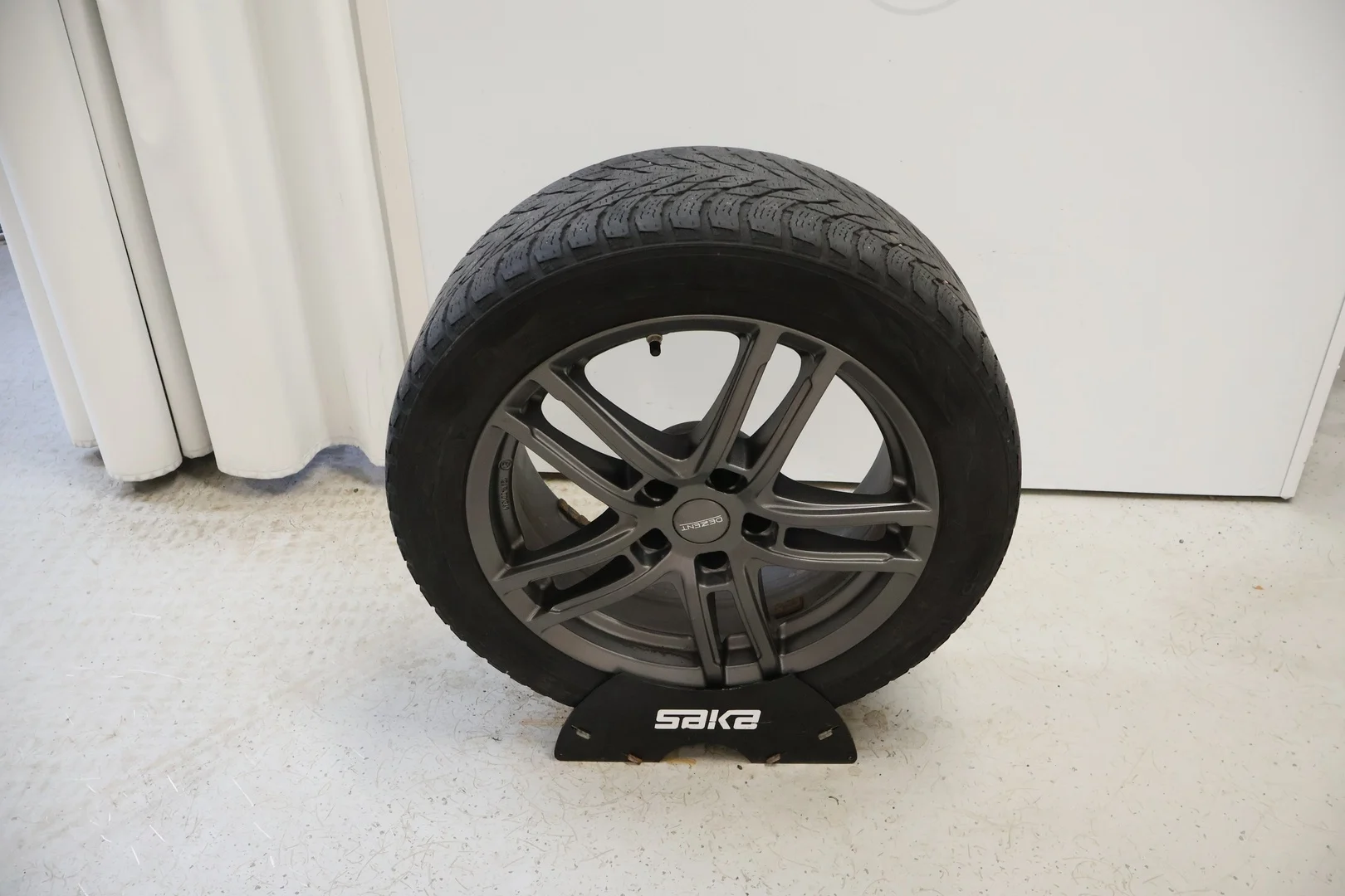 Car Image - 4H3hbSoTNPoYVMwLkRDqZq