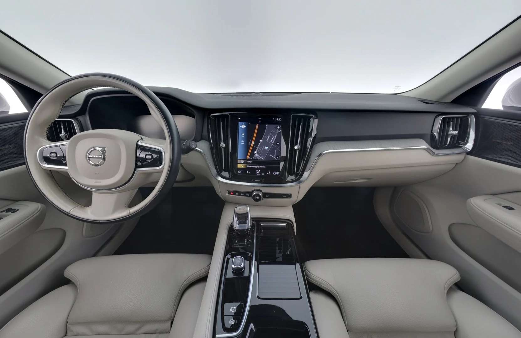 Car Image - BOeo3idWg761DcYUrPY8O