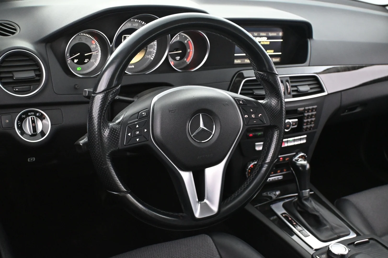 Car Image - 3f1SYfejAbcVJVKIAu1abs